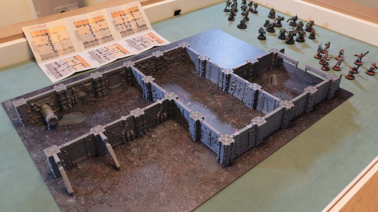 Escenografía de interior de Nave Espacial Sci-fi Grimdark